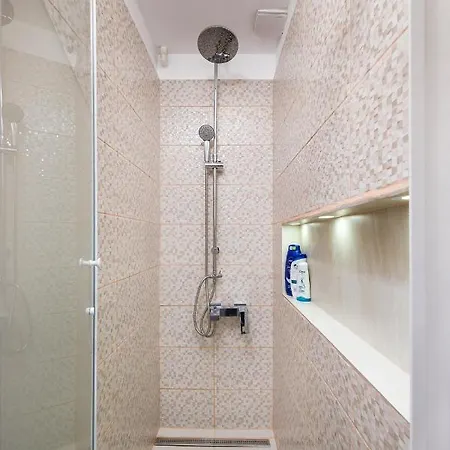 Penthouse With Sauna And Terrace 公寓 *